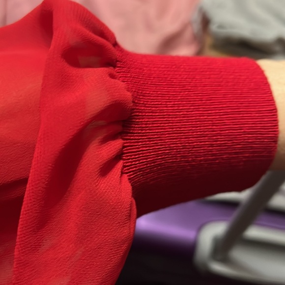 89th Madison red blouse or soft sweater cow neck would rhinestone - Picture 6 of 7